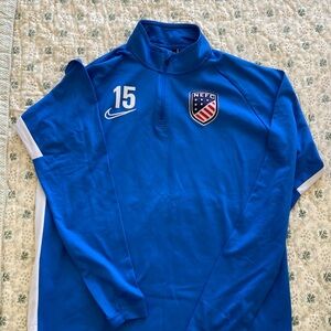 Nike Dri-Fit Training top. Size L.